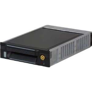  CRU DataPort 6 8421 1000 0500 Storage Enclosure   Black (8421 