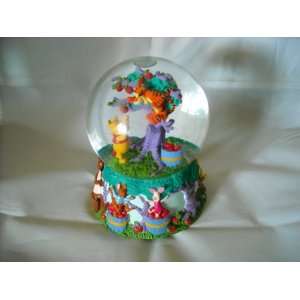  Winnie The Pooh Musical Snowglobe New Without Box 
