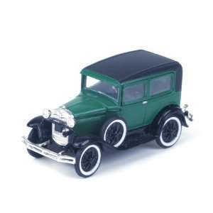  HO RTR Model A Sedan, Dark Green Toys & Games