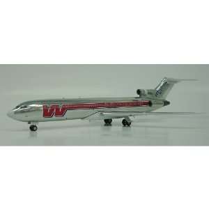   InFlight 200 Western Airlines B727 200 Model Airplane 