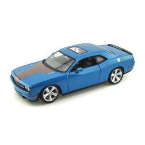  2008 Dodge Challenger SRT8 1/24 6.1 Hemi Blue Toys 