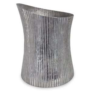  Aluminum vase, Vertical Textures