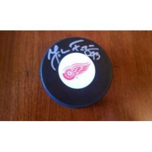  Johan Franzen Detroit Red Wings Autographed Puck 