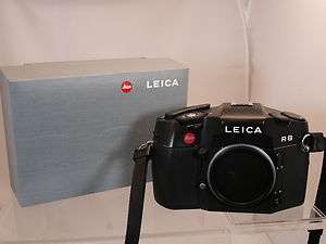 LEICA R8 35mm Professional SLR Film Camera Body w/Presentation Case 