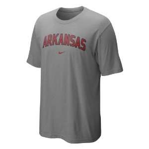  Nike Mens University of Arkansas Short Sleeve Classic 