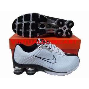 Nike Shox R4 Black/White/Silver Mens Size 8.5