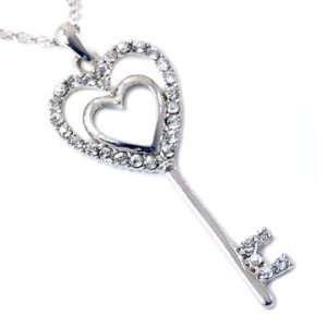   Heart Pendant Charm Necklace Elegant Trendy Fashion Jewelry Jewelry