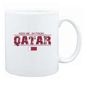    New  Kiss Me , I Am From Qatar  Mug Country