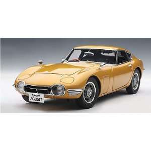  Toyota 2000 GT Coupe Upgraded Gold (Part 78749) Autoart 1 