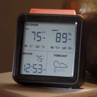   wireless weather forecaster displays the forecast 6 hours out indoor