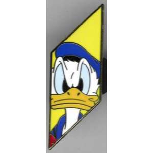  Donald Duck Tangram Pin 