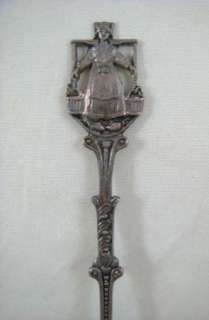   Souvenir Figural Made In Holland Collectible Spoon 5 Piece Set  