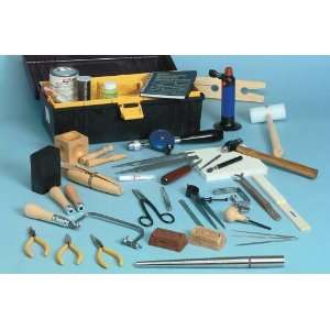   School Specialty Deluxe Jewelry Maker Kit   11 pounds