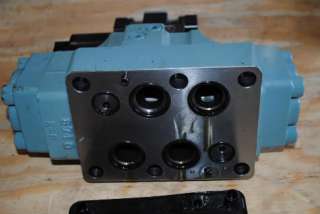   Solenoid Operated Directional Control Hydraulic Valve # 890  