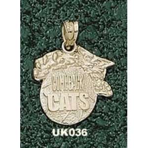 14Kt Gold Un Of Kentucky Comeback Cats Modeled  Sports 