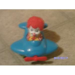   Ronald Mcdonald in Airplane Collectible Happy Meal Toy Toys & Games