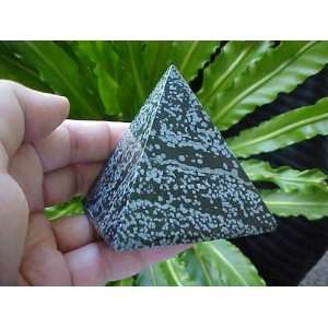   Gemqz Snowflake Carved Pyramid Huge From Chihuahua  
