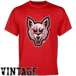  South Dakota Coyotes Red Distressed T shirt Sports 