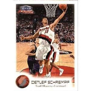  2000 Fleer Detlef Schrempf # 14