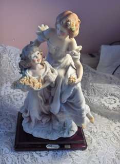 Capodimant G Armani Mother Daughter Porcelain Figurine Florence Italy 