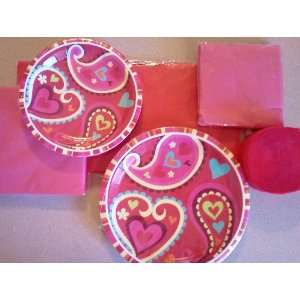 Party / Anniversary Party ~ Paisley Heart Theme ~ Table Cover, Dinner 