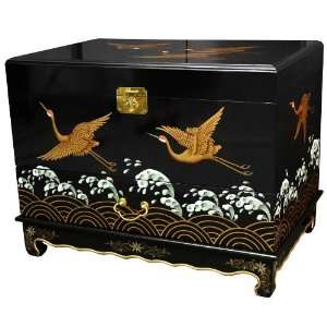  Trunk with Cranes Design