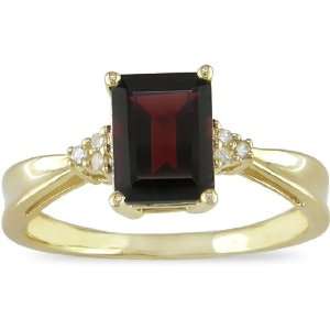  10k Yellow Gold Garnet and Diamond Ring Jewelry