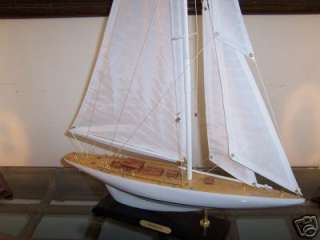 SHAMROCK J Class Americas Cup Sailboat Model Pond Yacht  