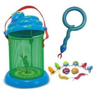   Snake Bug House with Magnifying Glass and Bag of Bugs Toys & Games
