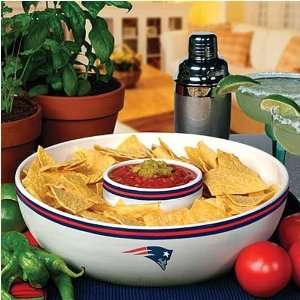    New England Patriots Chip & Dip Bowl Set