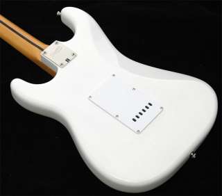 New Squier ® by Fender Classic Vibe 50s Strat in White  