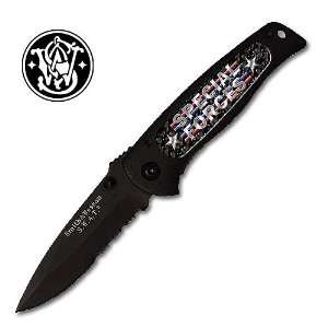  Smith and Wesson Folding Knife Special Forces Black Baby 