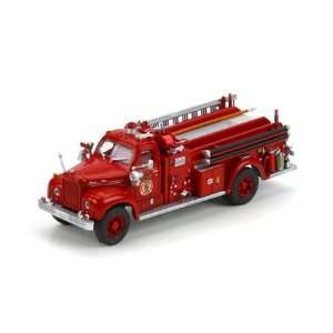  HO RTR Mack B Fire Truck, Volunteer Fire #4 ATH91841 Toys 
