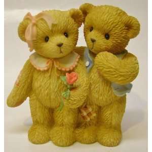 com Cherished Teddies Our Love Is Shown With Hugs and Kisses Retired 