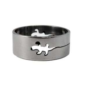 com 1x 8mm Flat Stainless Steel Ring Band, Hollow Engraved Salamander 
