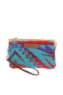 UrbanOutfitters  Pendleton 3 Pocket Keeper Wristlet