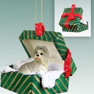  Shih Tzu Green Gift Box Dog Ornament   Mixed Color