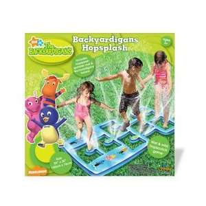  The Backyardigans   Hopsplash Sprinkler Game Toys & Games
