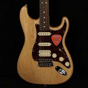 Fender FSR American Special Ash Stratocaster HSS RW   Natural  