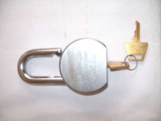 American lock company series 700 USA Hardened lock. 1 lock 2 key 