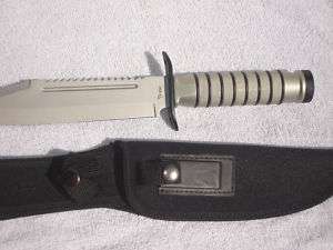 MILITARY STYLE COMBAT FIGHTING KNIFE W/SURVIVAL KIT GRY  
