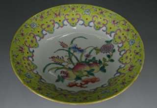 CHINESE OLD PORCELAIN PLATE WITH FLOWER DESIGN  