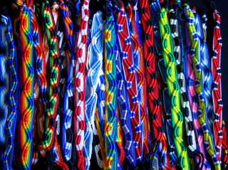 100 farbenfrohe Freundschaftsbänder   Handarbeit PERU  