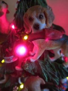 Danbury Mint Rare Beagle Table Top Illuminated Christmas Tree.  