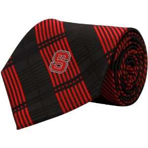  North Carolina State Wolfpack Black Red Poly Plaid Woven 