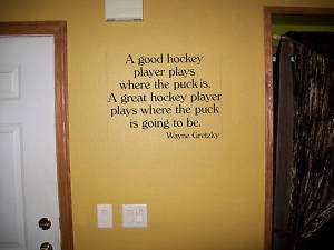 Gretzky Quote A good hockey player vinyl wall decal  