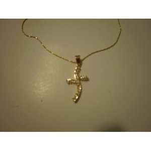  Cubic Zirconia Pendant Cross and Gold Plated Chain 