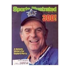 Gaylord Perry autographed Sports Illustrated Magazine (Seattle 