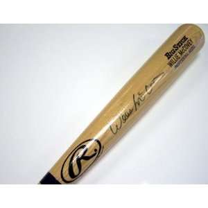Willie McCovey Autographed Bat   Rawlings
