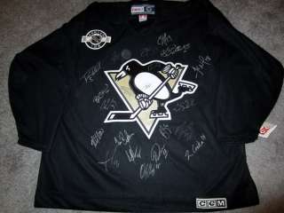 PITTSBURGH PENGUINS Team Signed JERSEY w/ COA Sidney Crosby, Fleury 
